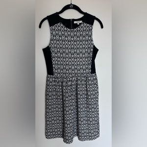 Madewell black/white pattern sleeveless dress. Size XS